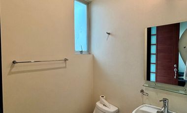 EXCELENTE OPORTUNIDAD DE CASA EN LA COLONIA FELIX IRETA, IDEAL PARA NEGOCIO, OFICINAS, CASA HABITACION FÉLIX IRETA 24,800
