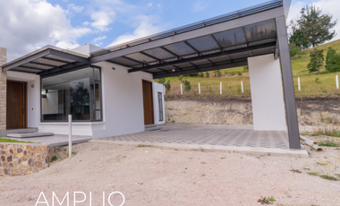 Casa Tarqui 1 piso 4 habitaciones