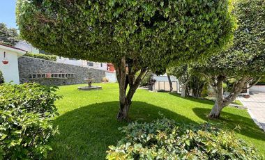 Casa en exclusivo Condominio de solo 10 casas   En Lomas de Atzingo, Cuernavaca Morelos.