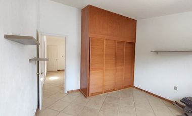 Casa en exclusivo Condominio de solo 10 casas   En Lomas de Atzingo, Cuernavaca Morelos.