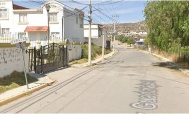 CVB (EMB) CASA EN VENTA DE CONTADO EN HUEHUETOCA EDO MEX