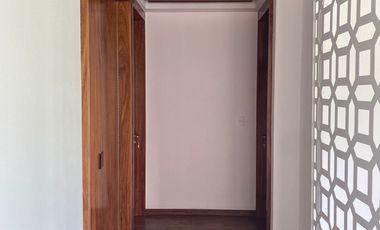 Hermoso Departamento Frente a Parque en el Country Club