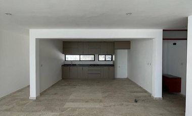 HERMOSA CASA EN PRIVADA ZIBARI VENTA