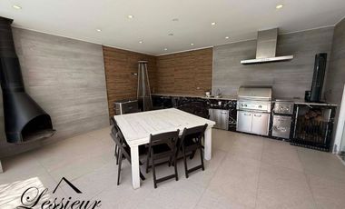 SE VENDE CASA UBICASA EN CERRADA CIPRESES