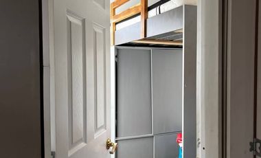 Se vende un hermoso apartamento de 58 metros cuadrados con una distribución espectacular que maximiza cada rincón. Ubicado en un sexto piso, el acceso