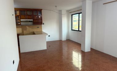 En renta departamento en Azogues