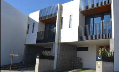 Venta de casa en Fracc. Solé en el Soler, Tijuana, B.C. México.