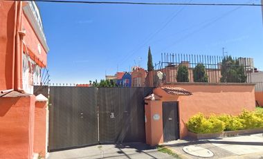 Casa en venta Col. Claustros de San Miguel Cuautitlan Izcalli