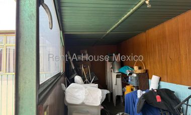 CASA EN VENTA CERCA DEL METRO CANAL DEL NORTE, COL. EMILIO CARRANZA