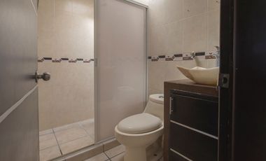 Gran Venta Casa a pie de calle cerca de UDLAP