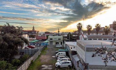 Se vende paño céntrico de 827m2 en Membrillar al llegar a Merced, Curicó