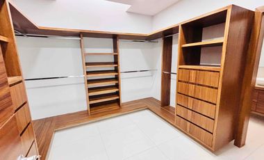 Casa En venta solares Zapopan