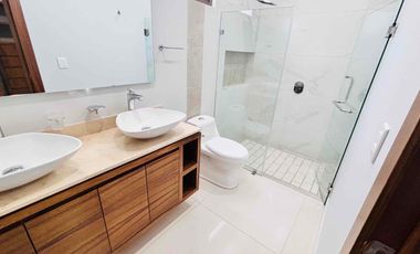 Casa En venta solares Zapopan