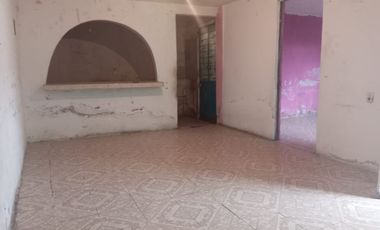 CASA EN VENTA DE DOS NIVELES Y PATIO INTERIOR UBICADA A 15 MINUTOS DE LA UNIVERSIDAD POLITECNICA DE CHIMALHUACAN,