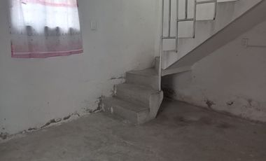 CASA EN VENTA DE DOS NIVELES Y PATIO INTERIOR UBICADA A 15 MINUTOS DE LA UNIVERSIDAD POLITECNICA DE CHIMALHUACAN,