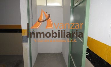 VENDO LOCAL COMERCIAL A POCAS CUADRAS DE FOSUNAB FLORIDABLANCA IRAWA