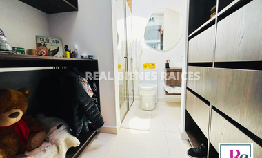 Casa en Unidad Cerrada con Portería 24h