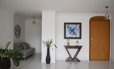 Venta Amplio Apartamento Sector Alamos Pereira
