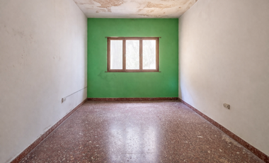 Castelar Norte - Venta - Casa 4 Ambientes