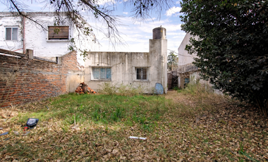 Castelar Norte - Venta - Casa 4 Ambientes