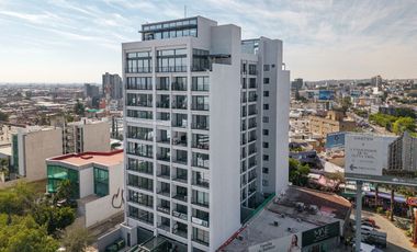 VENTA DE DEPARTAMENTO EN TORRE BASANIA  LEÓN GTO  JUNTO A PLAZA PALMAS Y A UNOS METROS DE LA UNIVERSIDAD  EBC