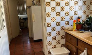 RESIDENCIA ANTIGUA EN EXCELENTES CONDICIONES COL ZARCO