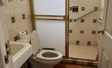RESIDENCIA ANTIGUA EN EXCELENTES CONDICIONES COL ZARCO