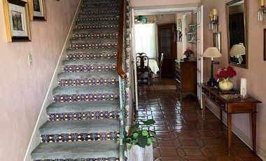 RESIDENCIA ANTIGUA EN EXCELENTES CONDICIONES COL ZARCO