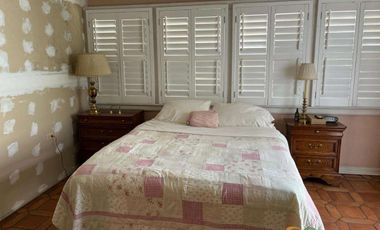 RESIDENCIA ANTIGUA EN EXCELENTES CONDICIONES COL ZARCO