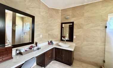 Casa en Venta en Puerta de Hierro