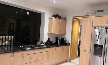 Departamento amplio en Prolongación Paseo de la Reforma