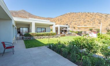 Casa Con Vista Hacia El Valle De Chicureo, Sta.mª Chamisero