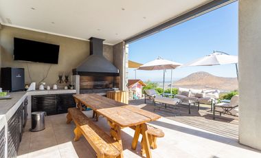 Casa Con Vista Hacia El Valle De Chicureo, Sta.mª Chamisero