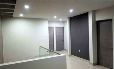 CASA RESIDENCIAL EN RENTA EN EL MAYORAZGO EN LEON, GTO