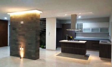 CASA RESIDENCIAL EN RENTA EN EL MAYORAZGO EN LEON, GTO