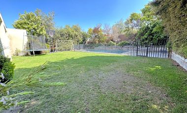 Cond. La Fuente, Piedra Roja, Chicureo Oriente