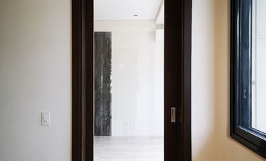 Townhouse for sale in Mandaluyong city New Zaniga, High end developemnt