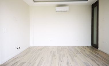 Townhouse for sale in Mandaluyong city New Zaniga, High end developemnt