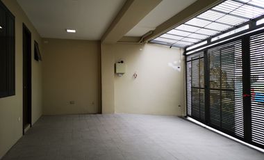 Townhouse for sale in Mandaluyong city New Zaniga, High end developemnt