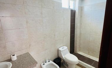 CASA EN ALQUILER EN CONJUNTO PRIVADO