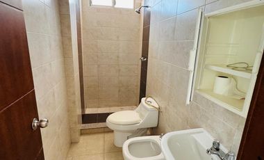 CASA EN ALQUILER EN CONJUNTO PRIVADO