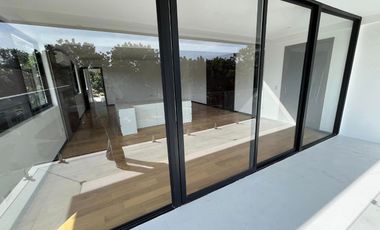 For Rent 7 Bedroom Fully Furnished Hillsborough Alabang Village Muntinlupa House for rent