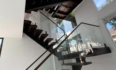 Fully Furnished 7 Bedroom Hillsborough Alabang Village House For Rent Muntinlupa house for rent
