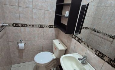 Casa en Alquiler en Samanes, 4 Habitaciones, 4 Baños, Patio,  Garaje,  Norte de Guayaquil.