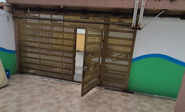 Casa en Alquiler en Samanes, 4 Habitaciones, 4 Baños, Patio,  Garaje,  Norte de Guayaquil.