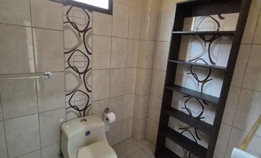 Casa en Alquiler en Samanes, 4 Habitaciones, 4 Baños, Patio,  Garaje,  Norte de Guayaquil.