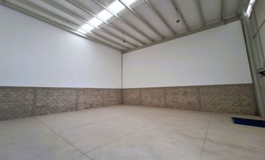 NAVE INDUSTRIAL EN RENTA EN NAVETEC BUSINESS PARK PEDRO ESCOBEDO