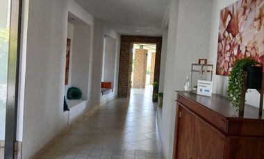 CASA EN RENTA EN RESIDENCIAL en León Gto, ARIA BOSCAJE, escuelas y centros comerciales  cercanos.