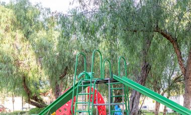 CASA EN RENTA EN RESIDENCIAL en León Gto, ARIA BOSCAJE, escuelas y centros comerciales  cercanos.