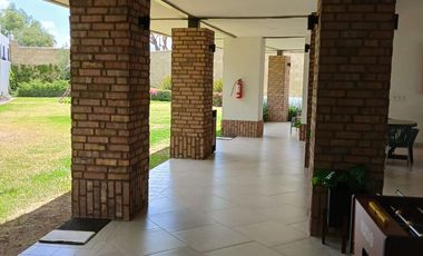 CASA EN RENTA EN RESIDENCIAL en León Gto, ARIA BOSCAJE, escuelas y centros comerciales  cercanos.